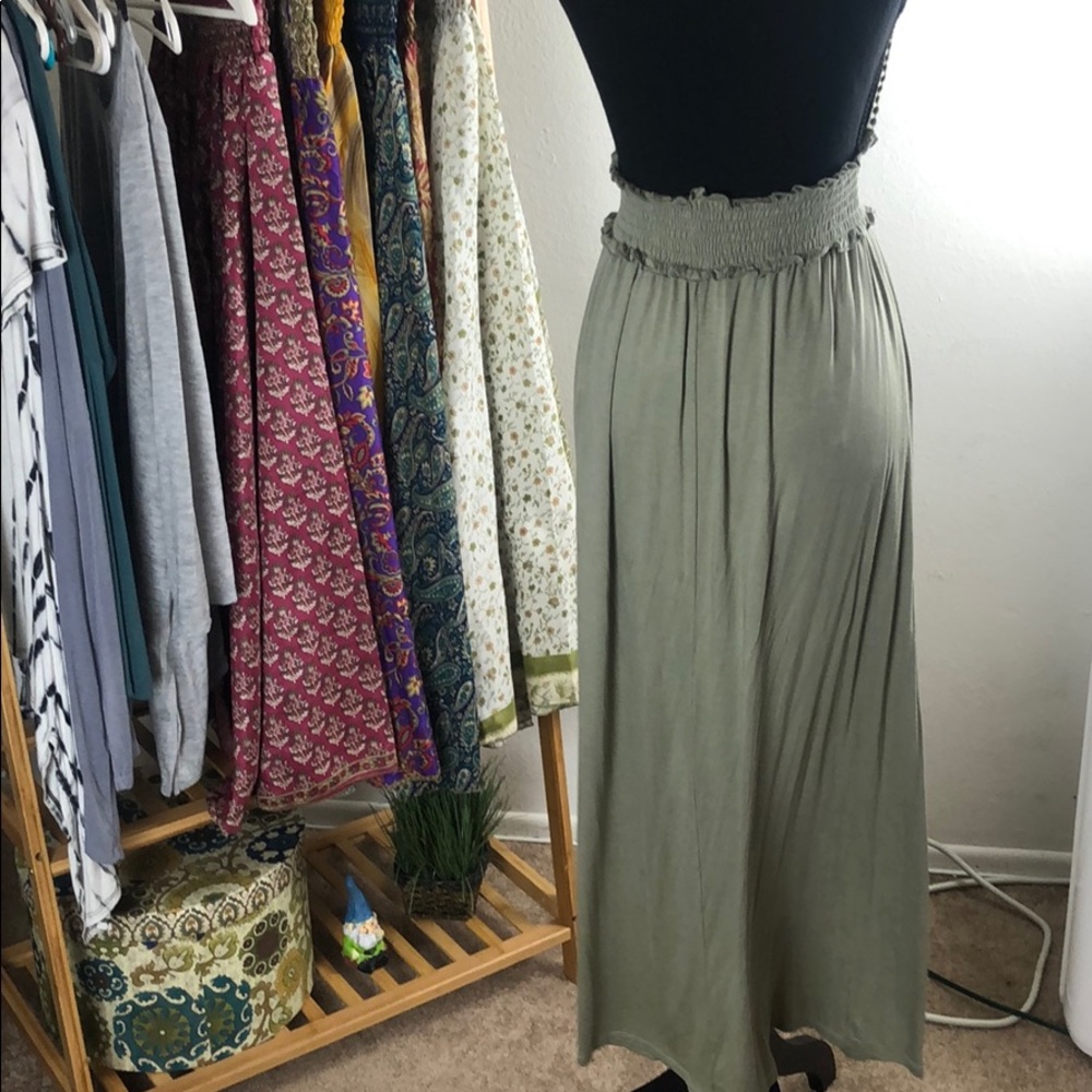 Halter maxi dress - Picture 6 of 10